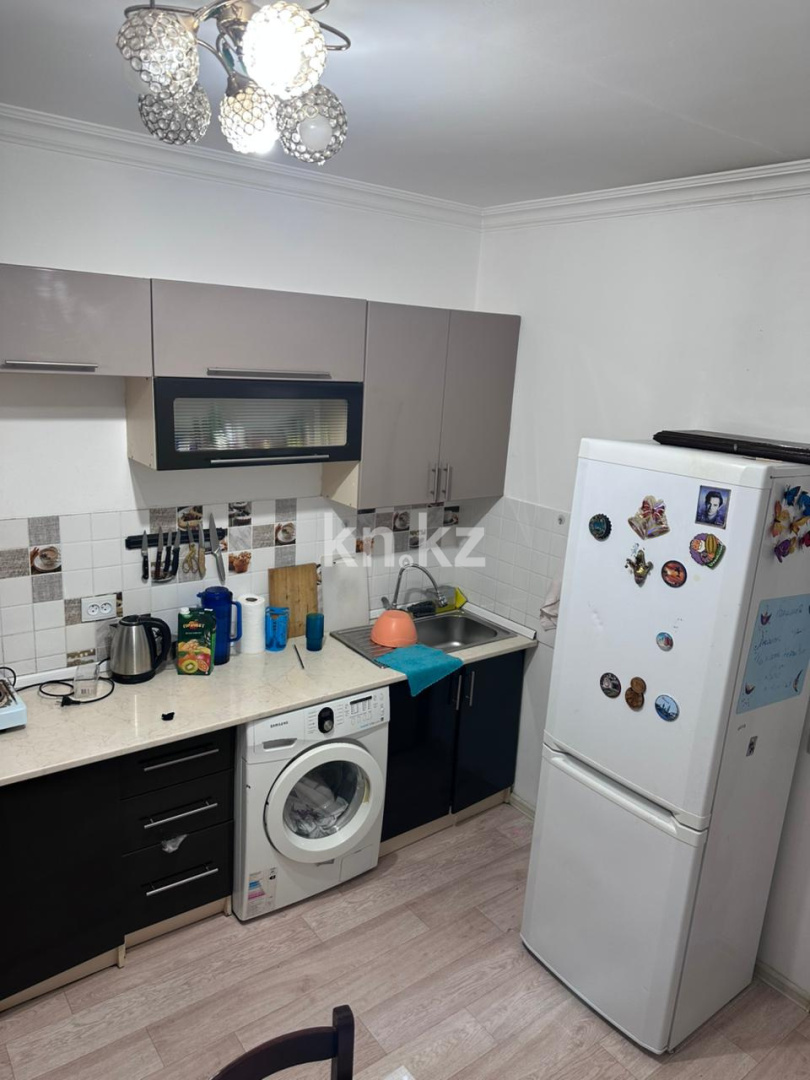 Аренда 1-комнатной квартиры, 40 м², пр. Тлендиева, дом  50/2 в Астане