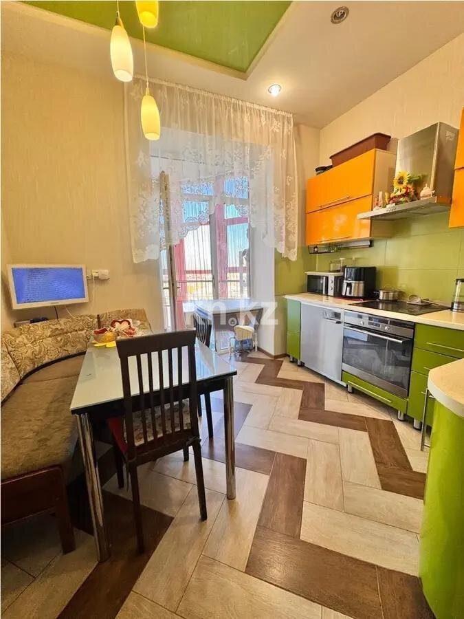 Продажа 4-комнатной квартиры, 100 м² в Караганде - фото 5
