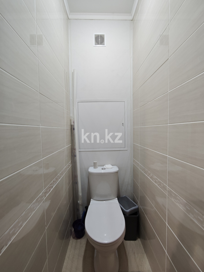 Продажа 2-комнатной квартиры, 54 м², ул. Нурмагамбетова, дом  34 в Усть-Каменогорске - фото 9