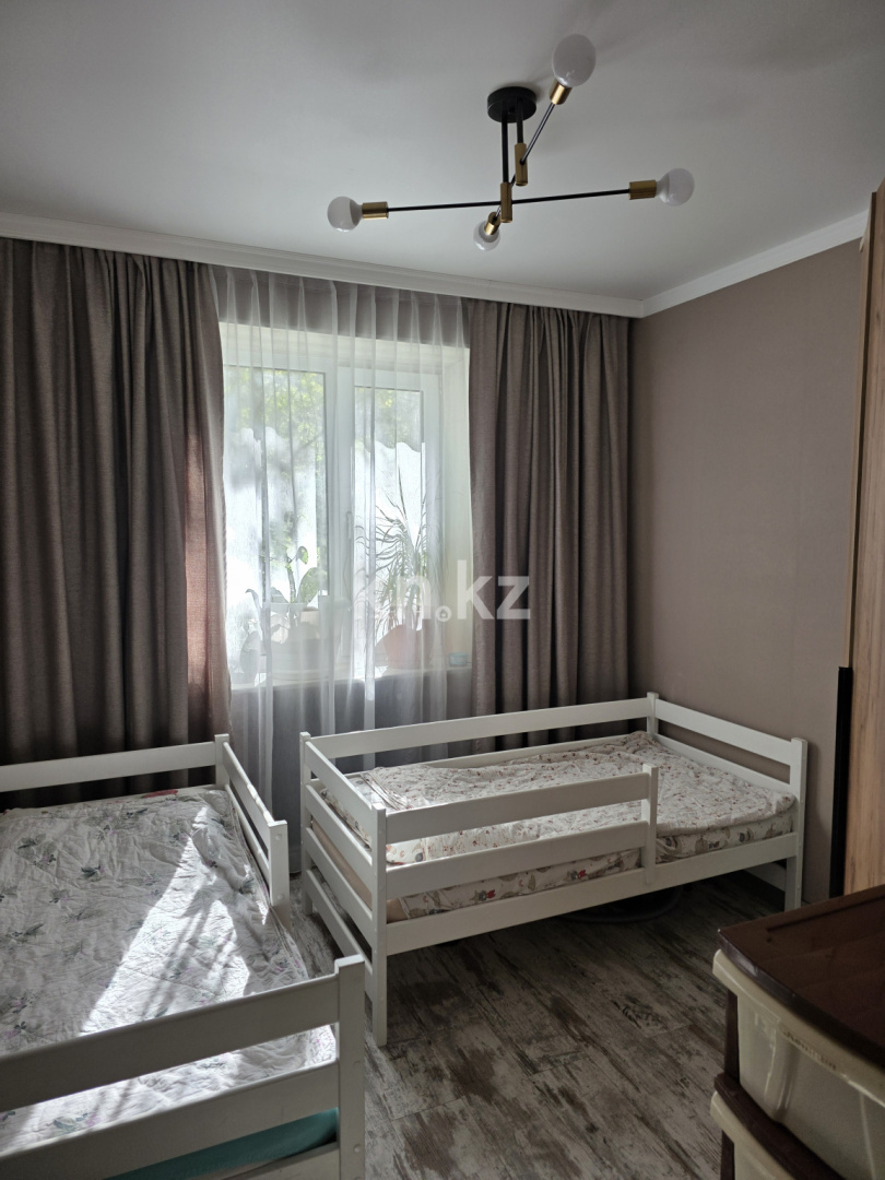 Продажа 4-комнатной квартиры, 76 м², мкр. Орбита-1, дом  11 в Караганде - фото 25