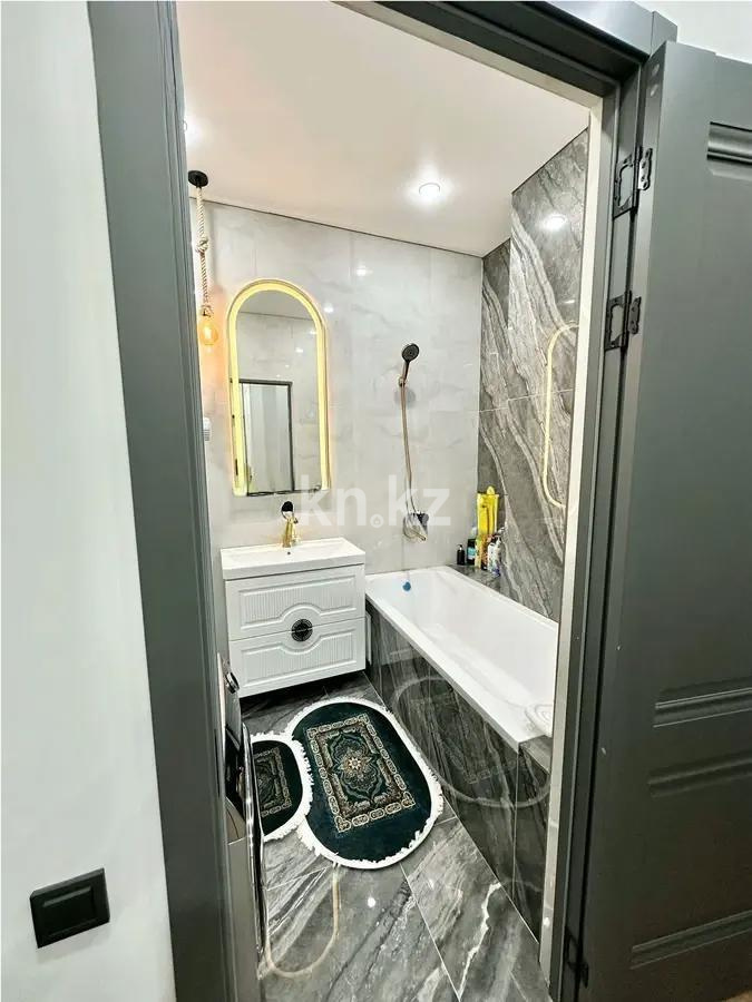 Продажа 2-комнатной квартиры, 45 м², ул. Момышулы, дом  5/3 в Алматы - фото 3