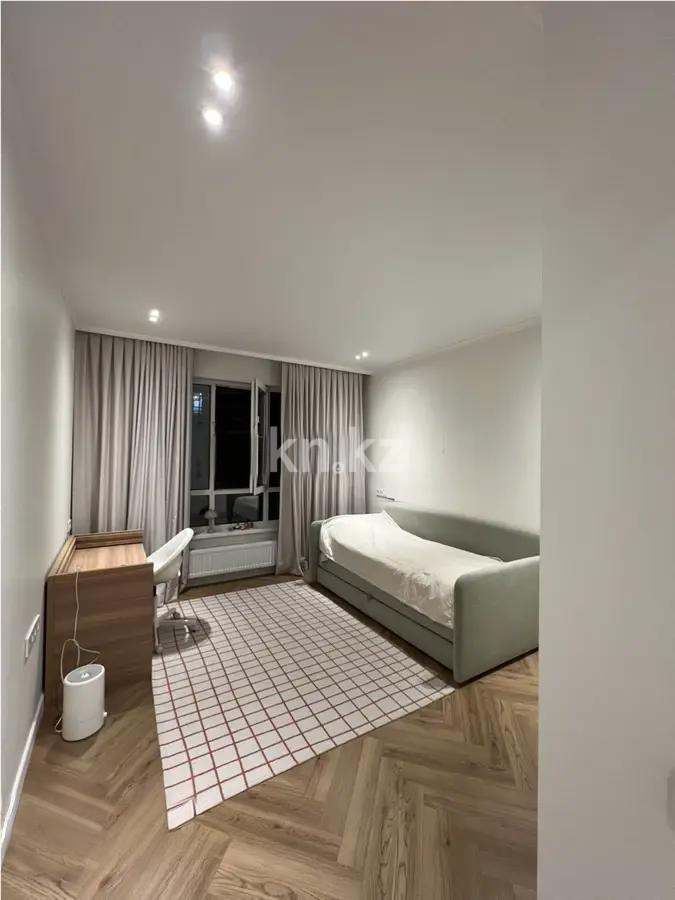 Продажа 4-комнатной квартиры, 112.6 м², мкр-н Думан-2, дом  61 в Алматы - фото 3