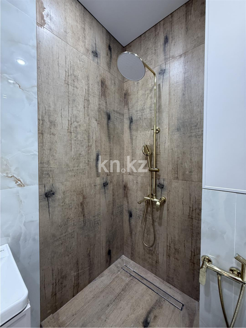 Продажа 2-комнатной квартиры, 61 м² в Караганде - фото 10