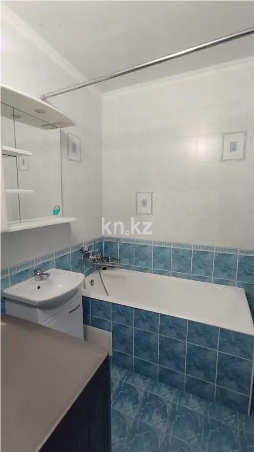 Продажа 2-комнатной квартиры, 52 м², мкр-н Мамыр-7, дом  5 в Алматы - фото 3