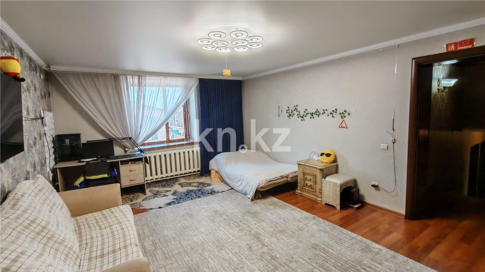 Продажа 7-комнатного дома, 394 м² в Караганде - фото 11
