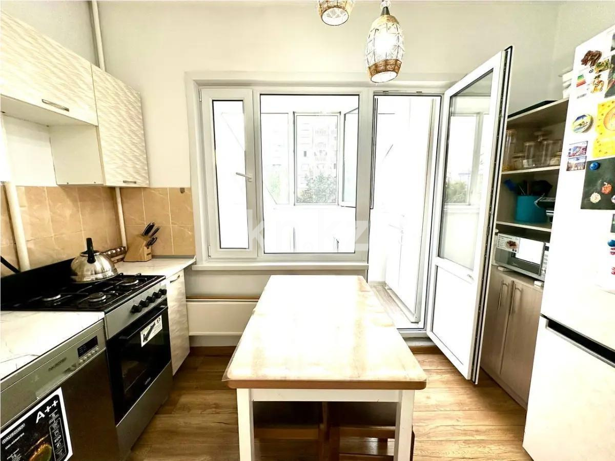 Продажа 3-комнатной квартиры, 70 м², мкр-н Тастак-1, дом  11 в Алматы - фото 4