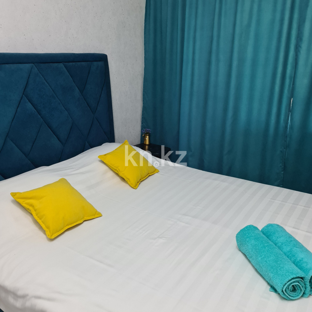 Аренда 1-комнатной квартиры посуточно, 35 м², пр. Бухар-жырау, дом  79/2 в Караганде - фото 2