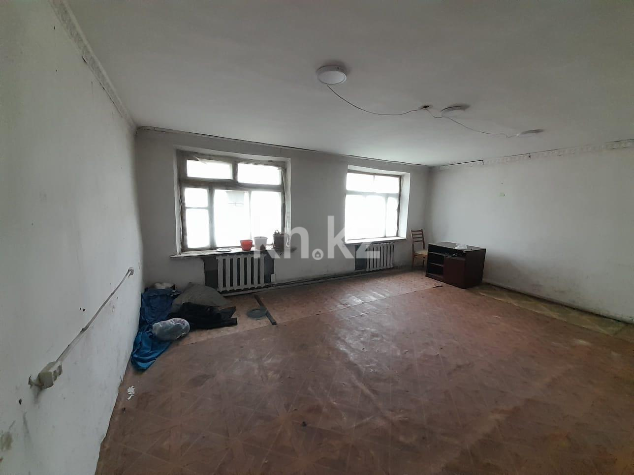 Продажа 4-комнатной квартиры, 96 м², ул. Степная, дом  1а в Караганде - фото 5