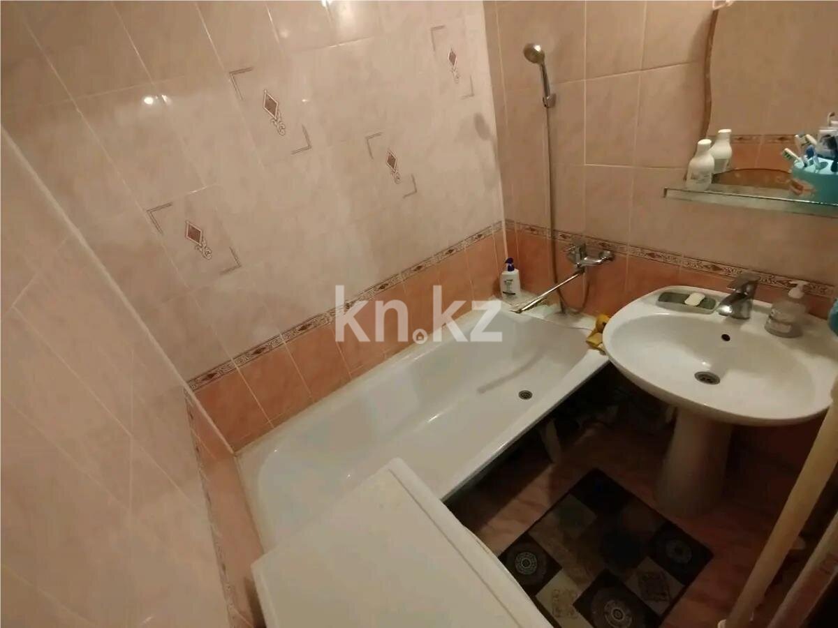 Продажа 3-комнатной квартиры, 64 м² в Караганде - фото 5