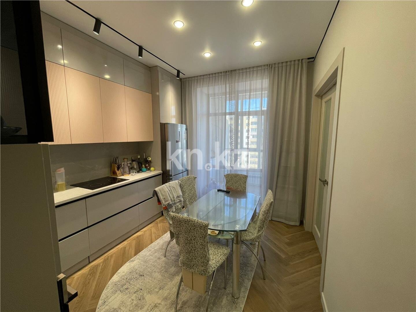 Продажа 3-комнатной квартиры, 106 м² в Караганде - фото 4