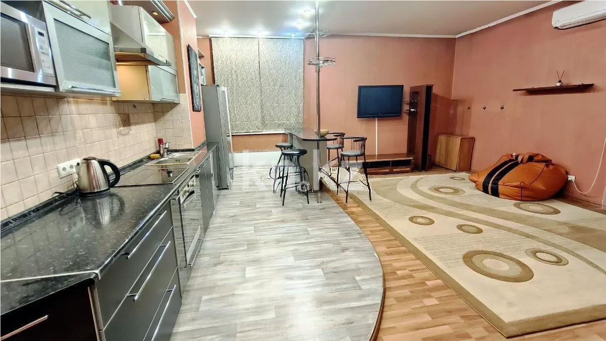 Продажа 2-комнатной квартиры, 84 м², ул. Прокофьева, дом  140 в Алматы - фото 2