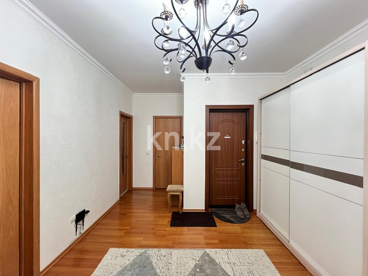 Продажа 3-комнатной квартиры, 104.4 м², ул. Иманбаевой в Астане - фото 7