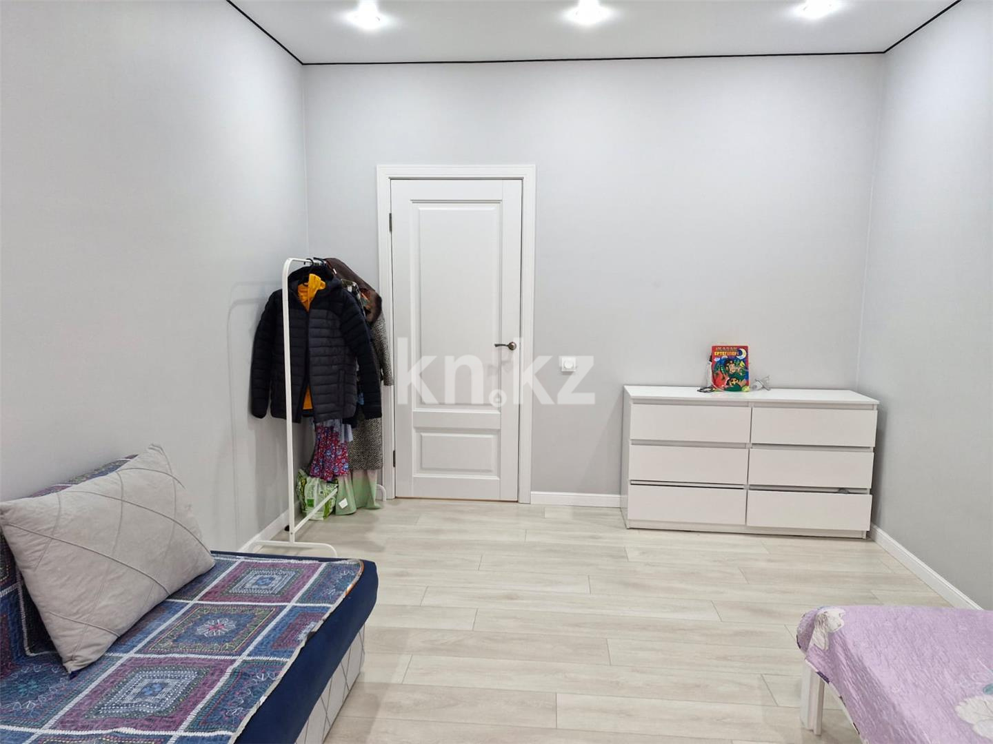 Продажа 2-комнатной квартиры, 60 м², ул. Муканова в Караганде - фото 4