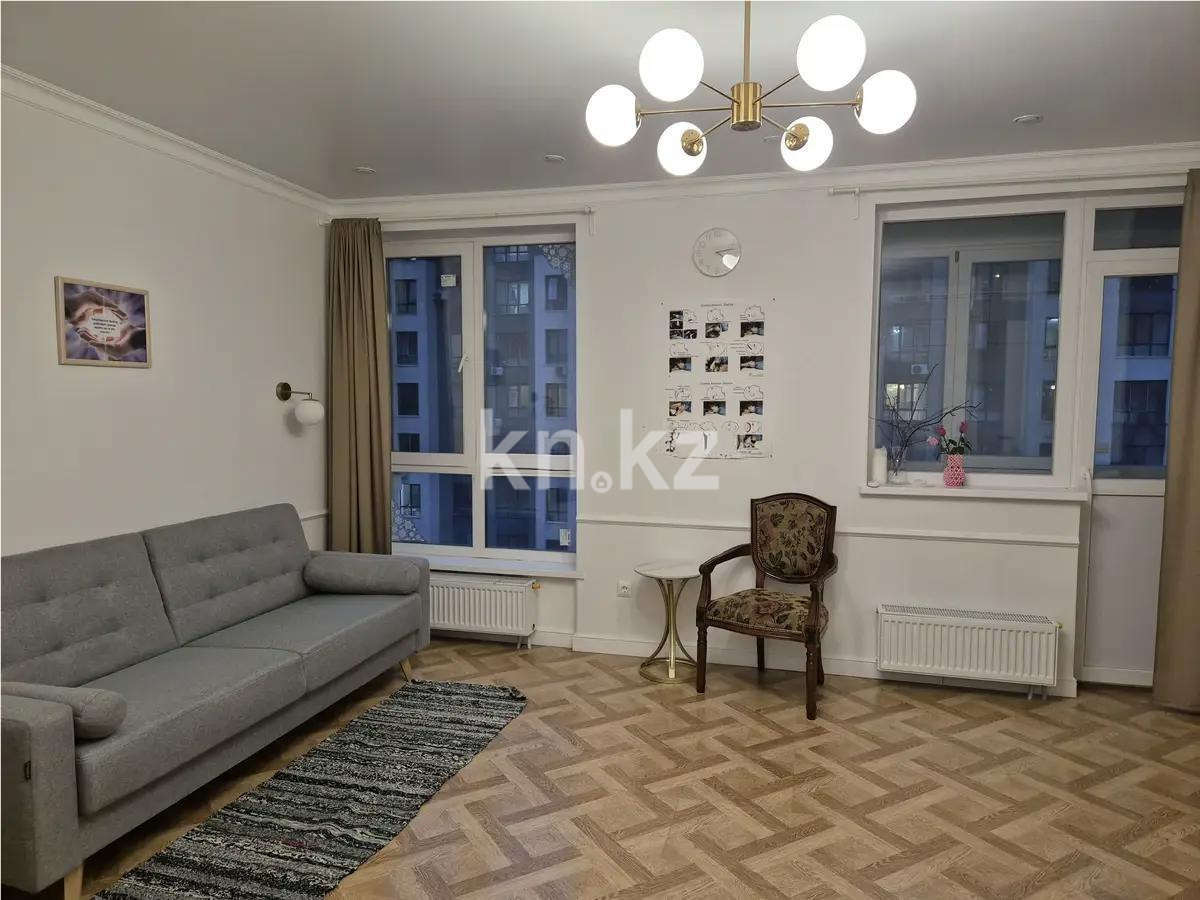 Продажа 1-комнатной квартиры, 37 м², пр. Мангилик Ел, дом  40/2 в Астане