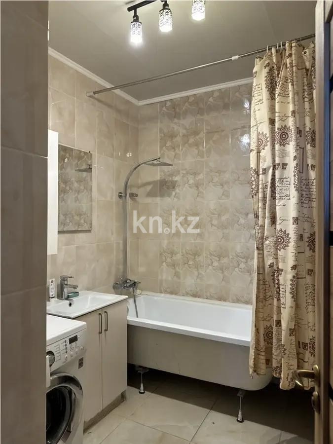 Продажа 2-комнатной квартиры, 81.3 м² в Алматы - фото 4