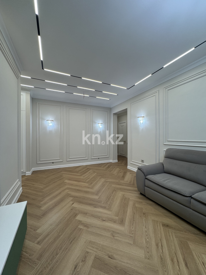 Продажа 3-комнатной квартиры, 115 м², ул. Утеген батыра, дом  11д в Алматы - фото 12