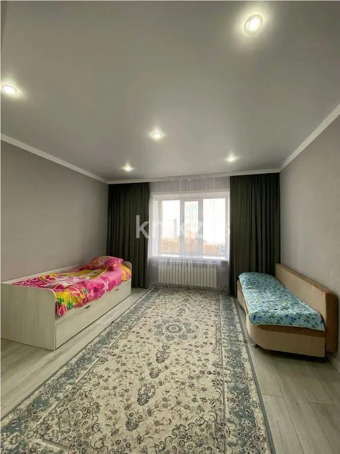 Продажа 3-комнатной квартиры, 84 м², ул. Муканова, дом  84 в Караганде - фото 3