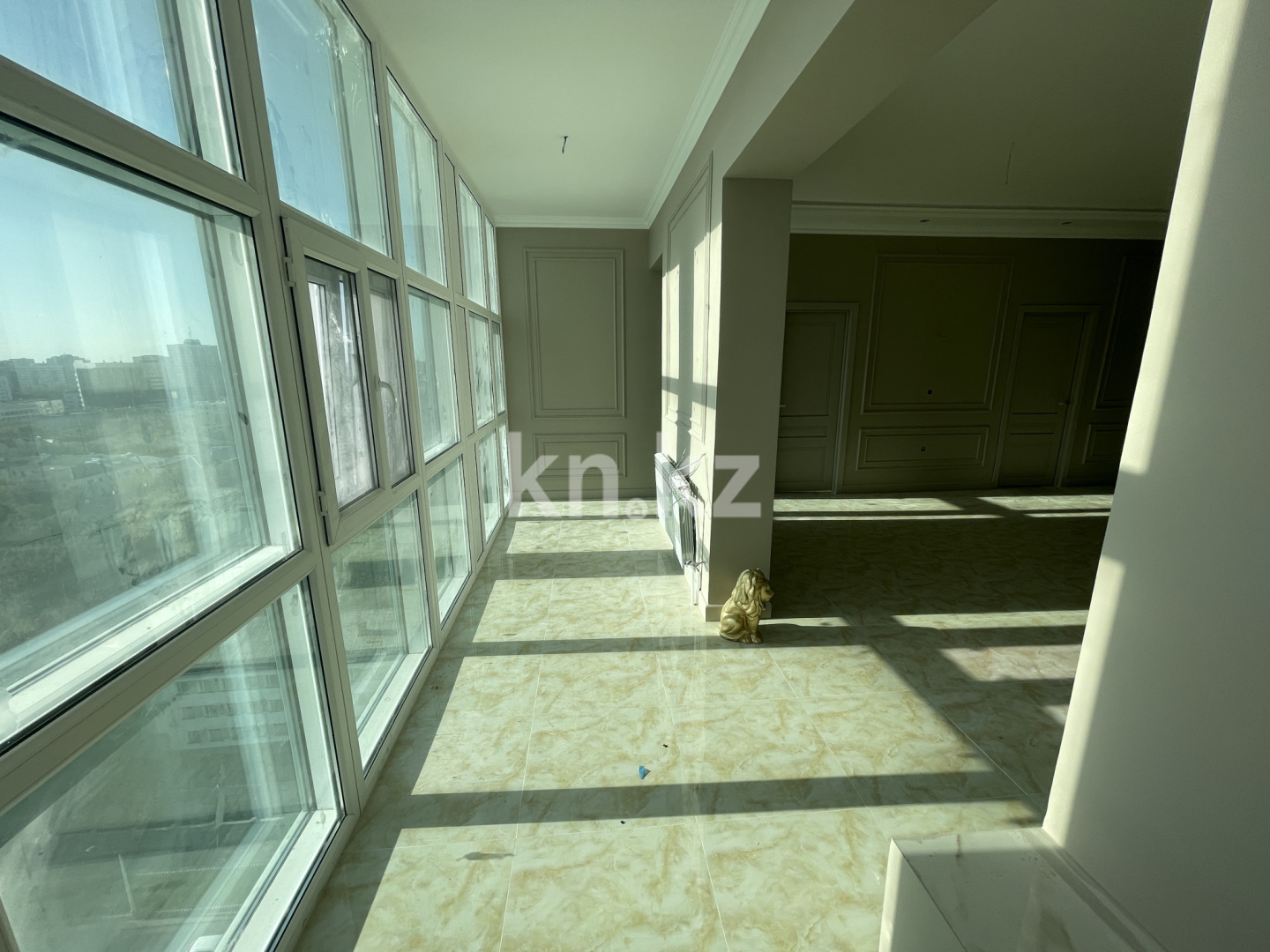 Продажа 4-комнатной квартиры, 142 м², ул. Желтоксан, дом  2/1 в Астане - фото 14