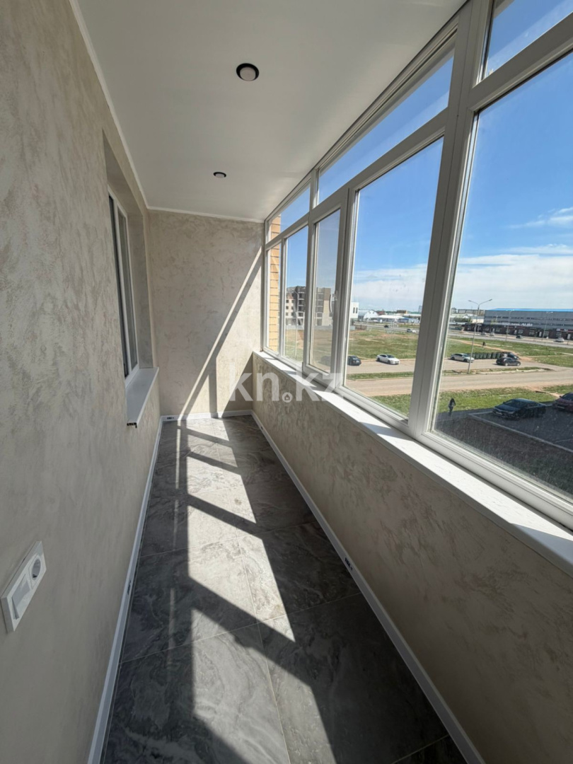 Продажа 2-комнатной квартиры, 61.9 м² в Уральске - фото 2