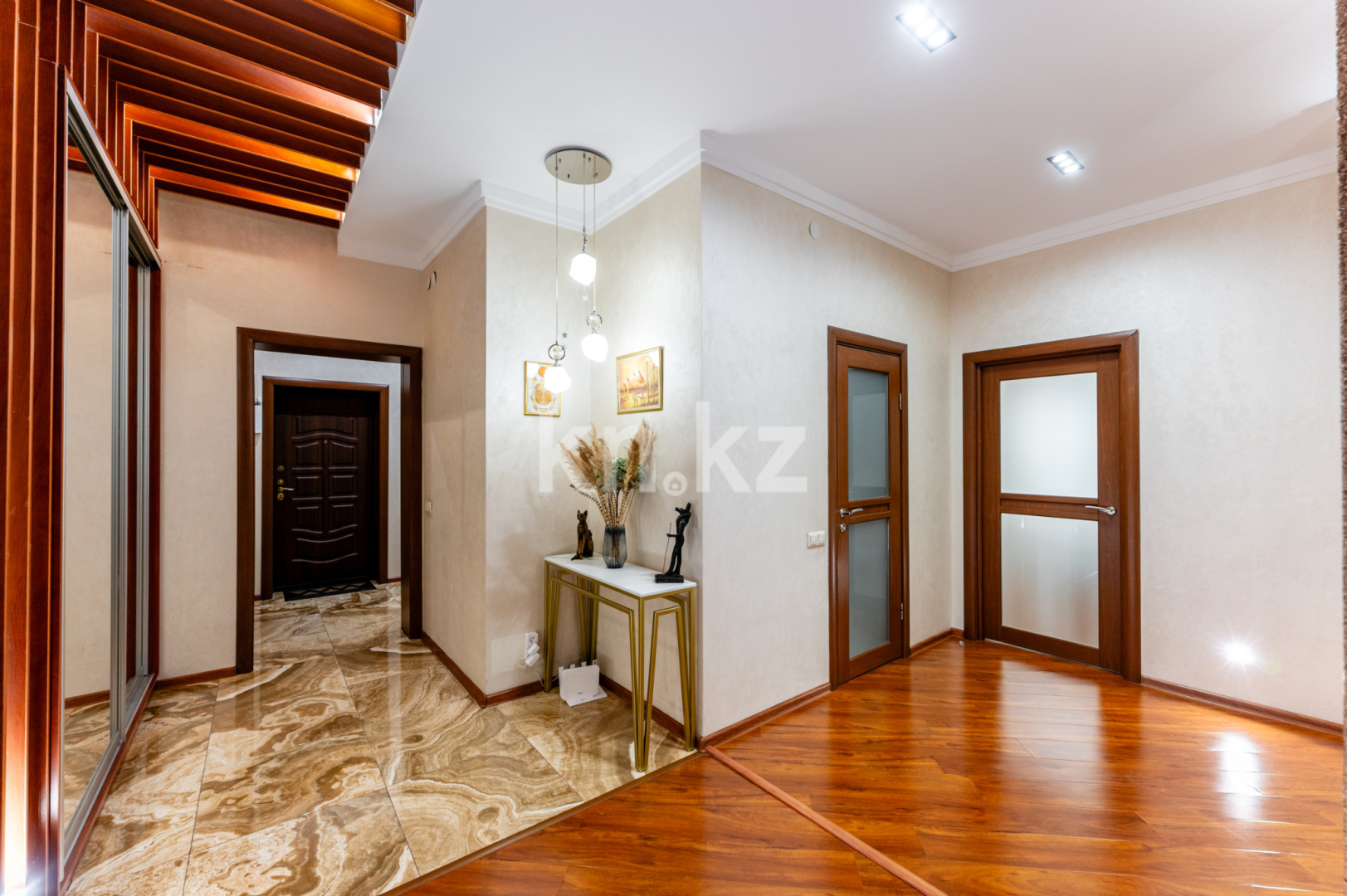 Продажа 3-комнатной квартиры, 145 м² в Астане - фото 14