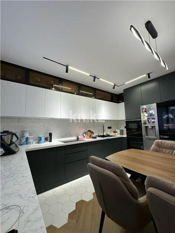 Продажа 4-комнатной квартиры, 131 м², ул. Шаляпина, дом  1/18 в Алматы - фото 4