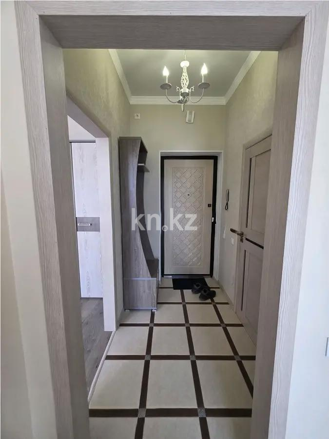 Продажа 1-комнатной квартиры, 37 м², пр. Кабанбай батыра, дом  58б/1 в Астане - фото 6