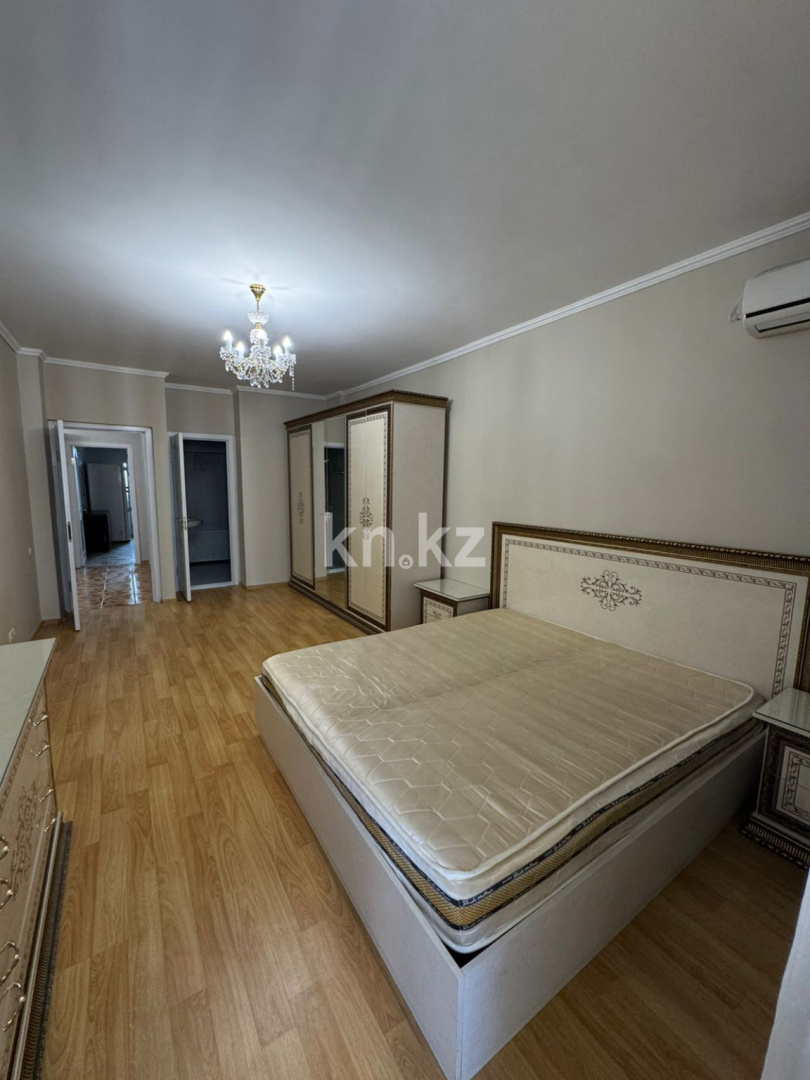 Аренда 2-комнатной квартиры, 96 м², пр. Серкебаева, дом  111 в Алматы - фото 8