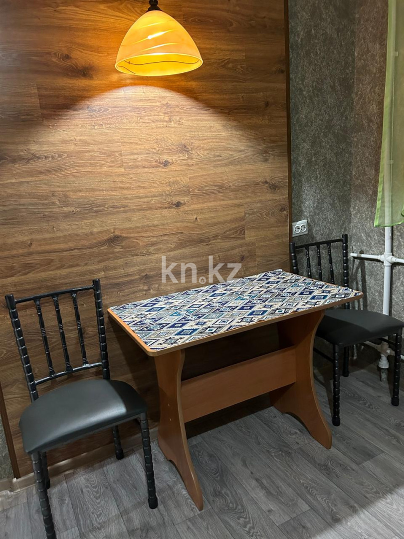 Аренда 1-комнатной квартиры посуточно, 40 м², Бектурова, дом  15 в Павлодаре - фото 8