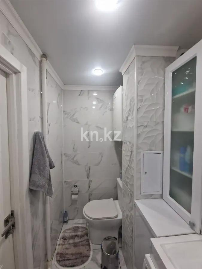 Продажа 3-комнатной квартиры, 65 м², ул. Язева, дом  10 в Караганде - фото 6