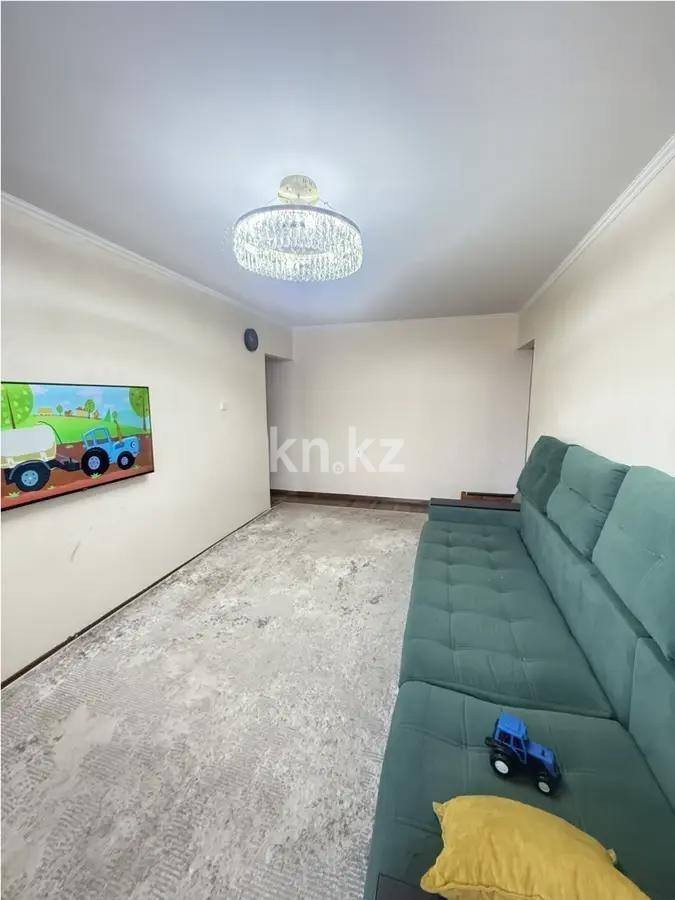 Продажа 3-комнатной квартиры, 60 м², мкр-н 4, дом  4 в Алматы - фото 2