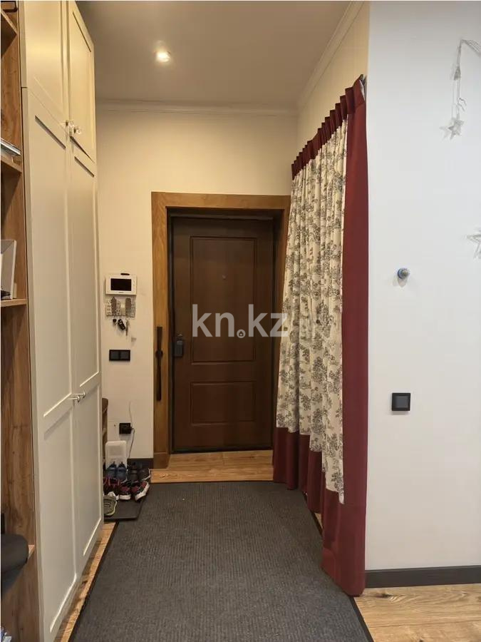 Продажа 3-комнатной квартиры, 92 м², ул. Каппарова, дом  9/12 в Алматы - фото 6