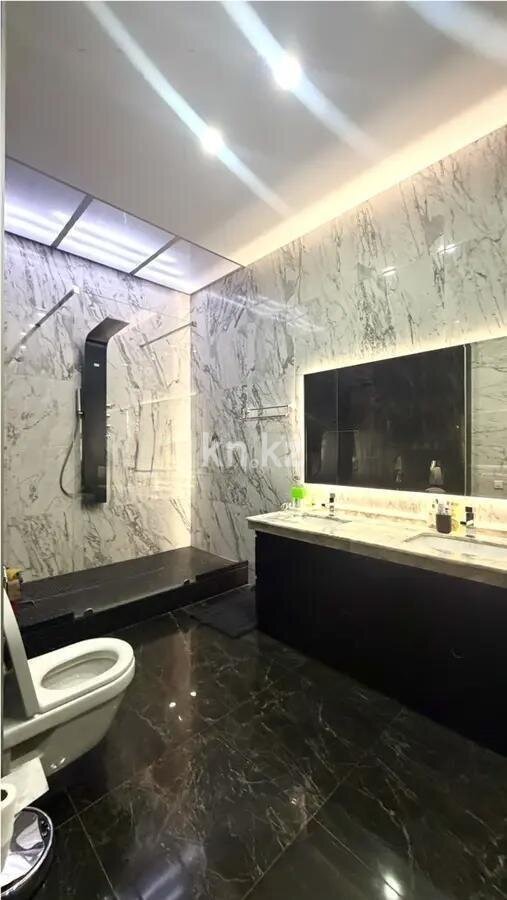 Продажа 4-комнатной квартиры, 200 м² в Алматы - фото 4