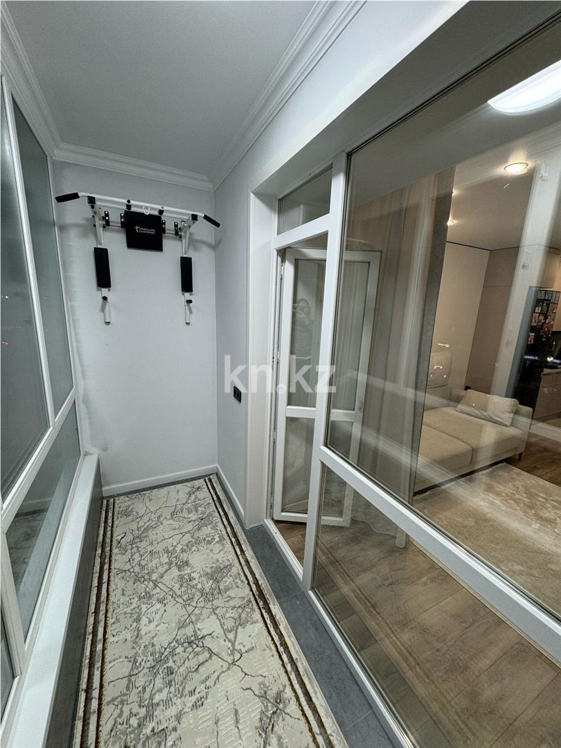 Продажа 3-комнатной квартиры, 66 м², ул. Нажимеденова в Астане - фото 12