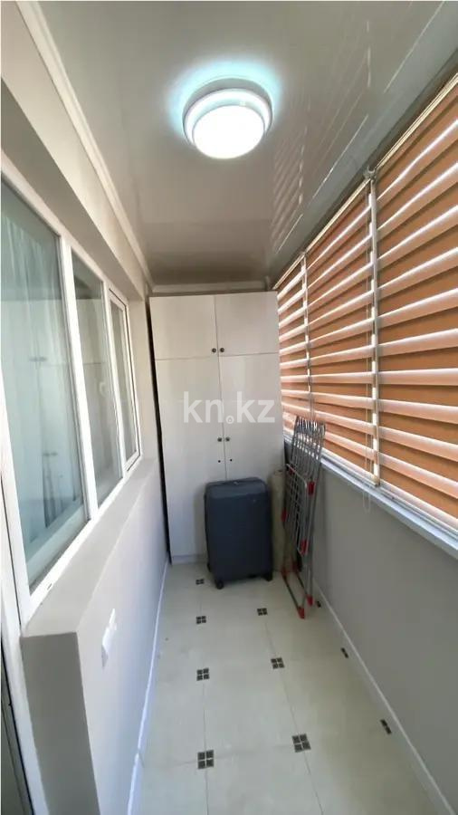 Продажа 1-комнатной квартиры, 38 м², мкр-н Аксай-5, дом  25 в Алматы - фото 4