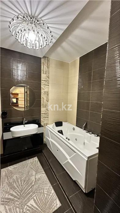 Продажа 2-комнатной квартиры, 92 м² в Алматы - фото 4