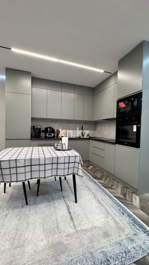 Продажа 2-комнатной квартиры, 80 м² в Алматы - фото 19