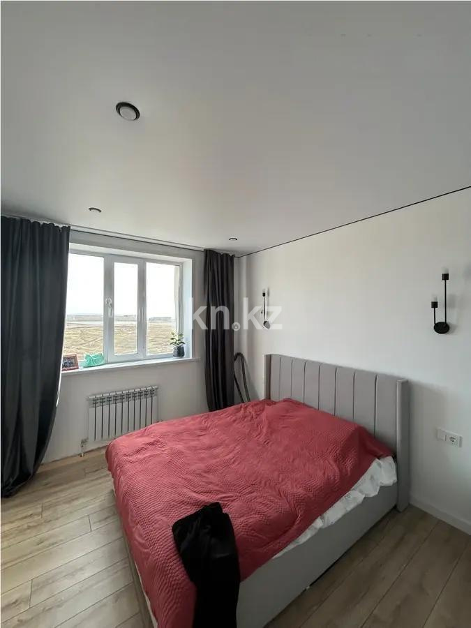 Продажа 3-комнатной квартиры, 83 м², мкр-н Голубые Пруды, дом  3/2 в Караганде - фото 3