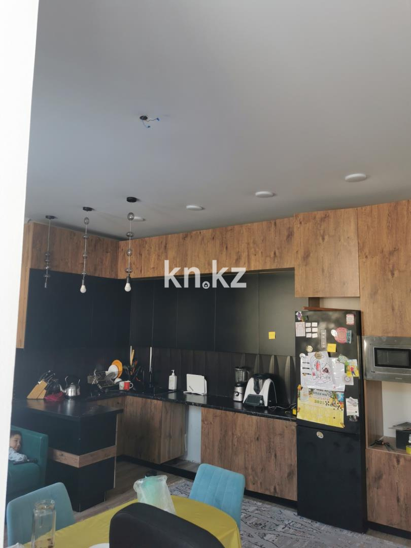 Продажа 3-комнатной квартиры, 78 м², мкр-н Алтын Арка в Караганде - фото 3