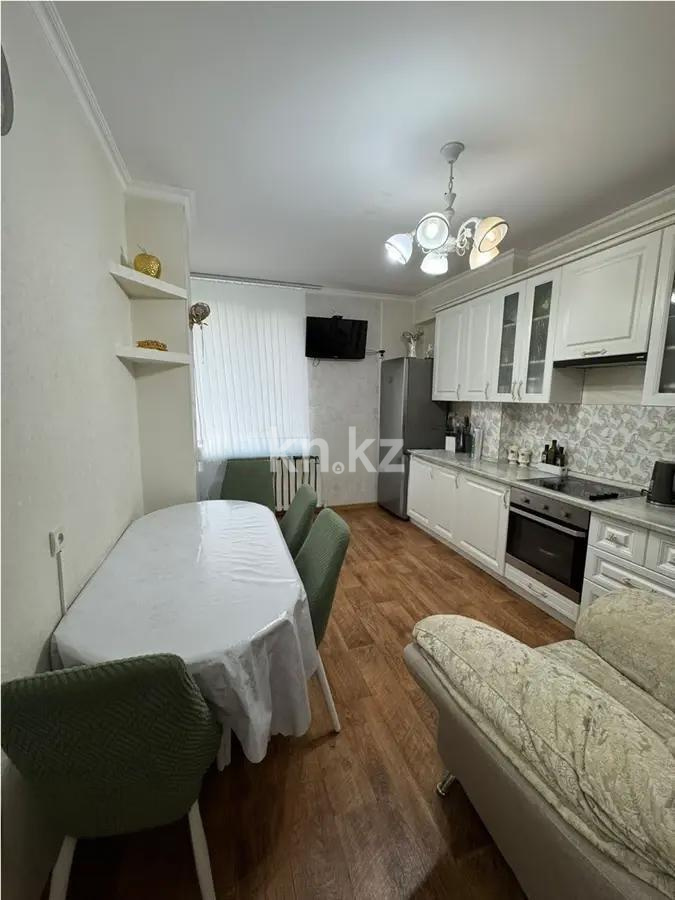 Продажа 3-комнатной квартиры, 99 м², ул. Сауран, дом  7 в Астане - фото 4