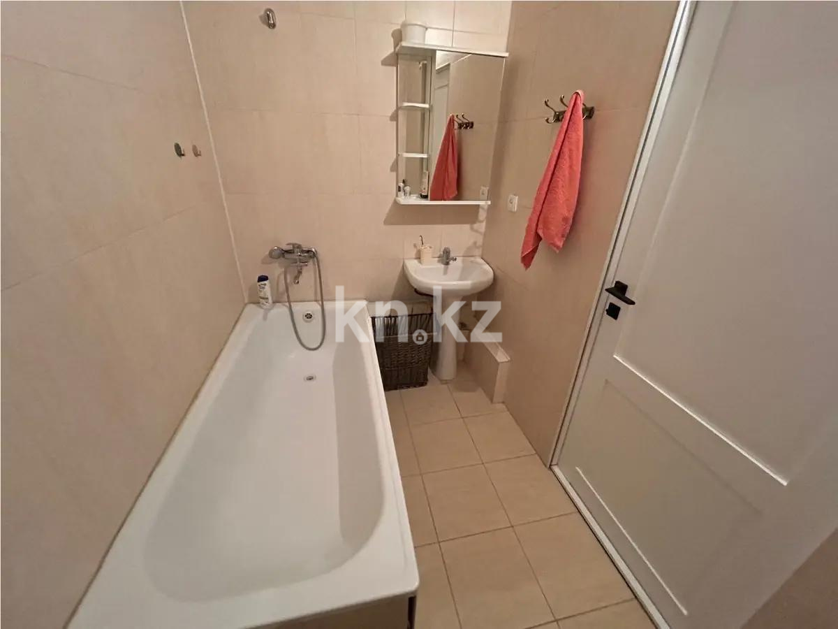 Продажа 2-комнатной квартиры, 48 м², ул. Алтынсарина, дом  68/3 в Алматы - фото 4