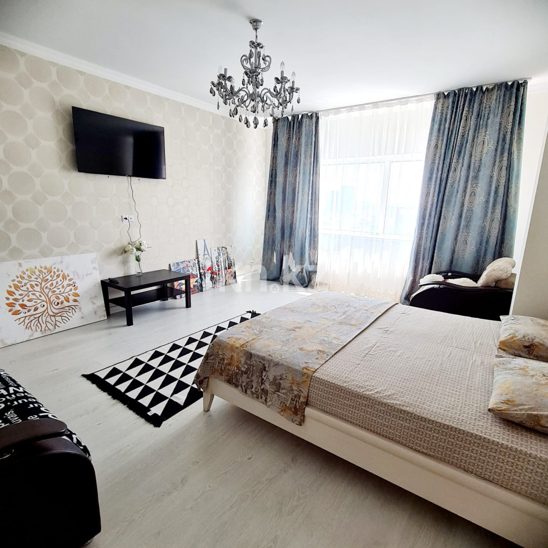 Аренда 2-комнатной квартиры посуточно, 86 м², ул. Достык, дом  5 - ул. Сауран в Астане - фото 20