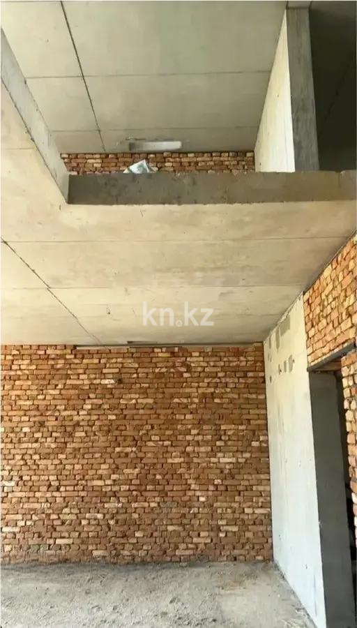 Продажа 2-комнатной квартиры, 70 м² в Алматы