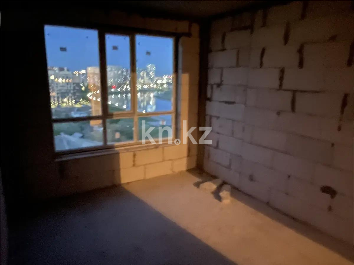 Продажа 1-комнатной квартиры, 41 м², ул. Е-882, дом  7 в Астане