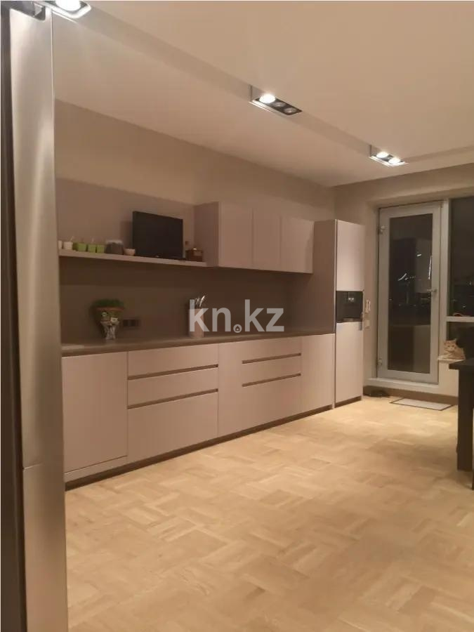Продажа 5-комнатной квартиры, 270 м² в Алматы - фото 3