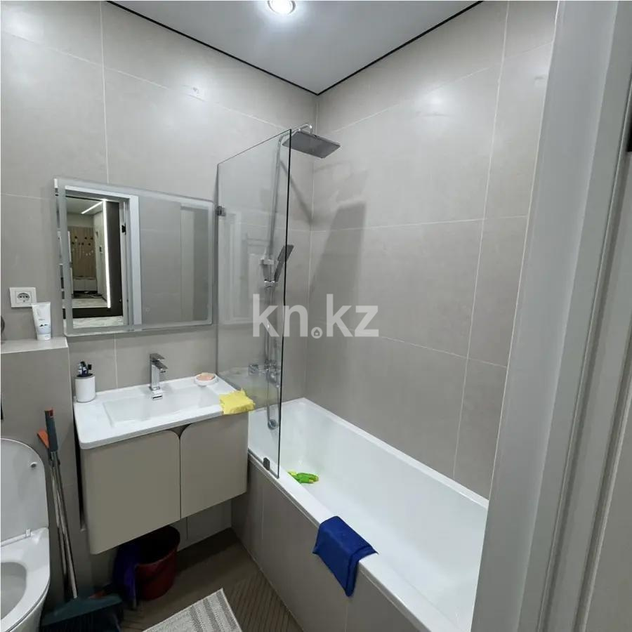 Продажа 2-комнатной квартиры, 68 м² в Алматы
