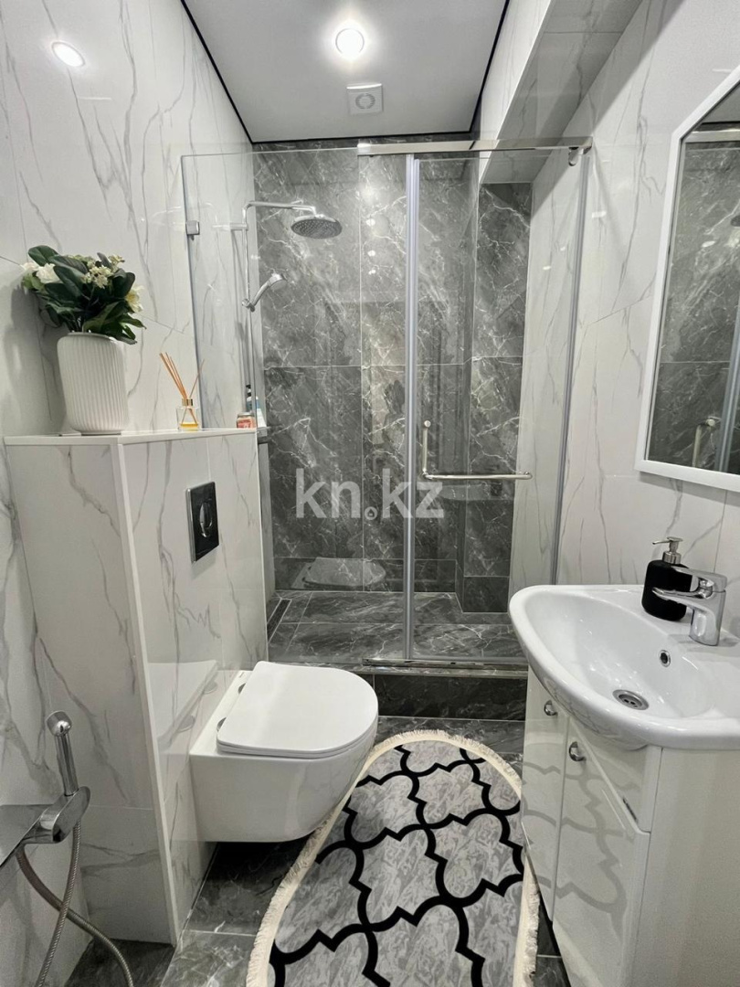 Продажа 4-комнатной квартиры, 90 м² в Астане - фото 15