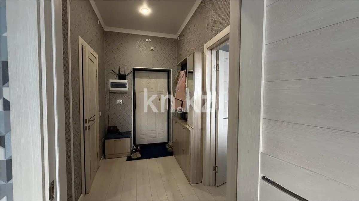 Продажа 3-комнатной квартиры, 67 м², ул. Дюсембекова, дом  44/2 в Караганде - фото 6