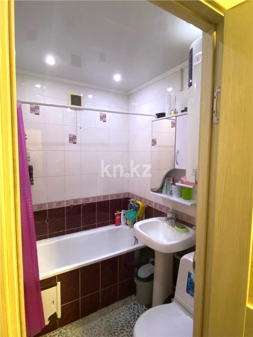 Продажа 3-комнатной квартиры, 58 м², ул. Алиханова в Караганде - фото 9