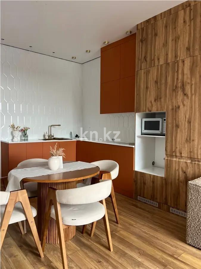 Продажа 3-комнатной квартиры, 70 м², 218 учетный квартал, дом  155 в Караганде - фото 3