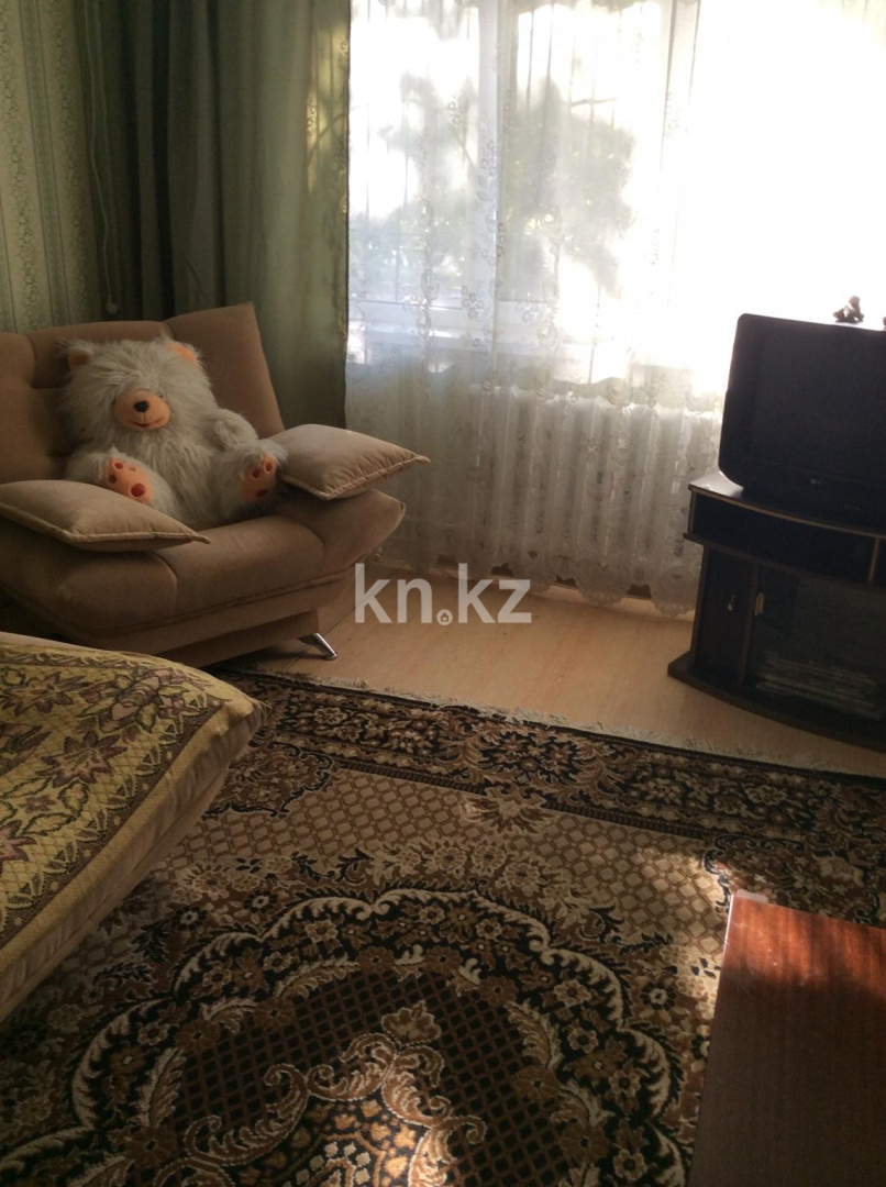 Аренда 3-комнатной квартиры посуточно, 61 м², ул. Соколиная в Уральске